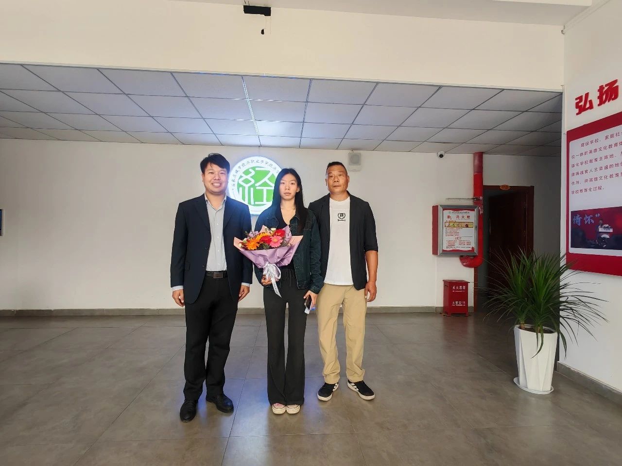 89384f05ecc2605c4e7431b3af39e49a