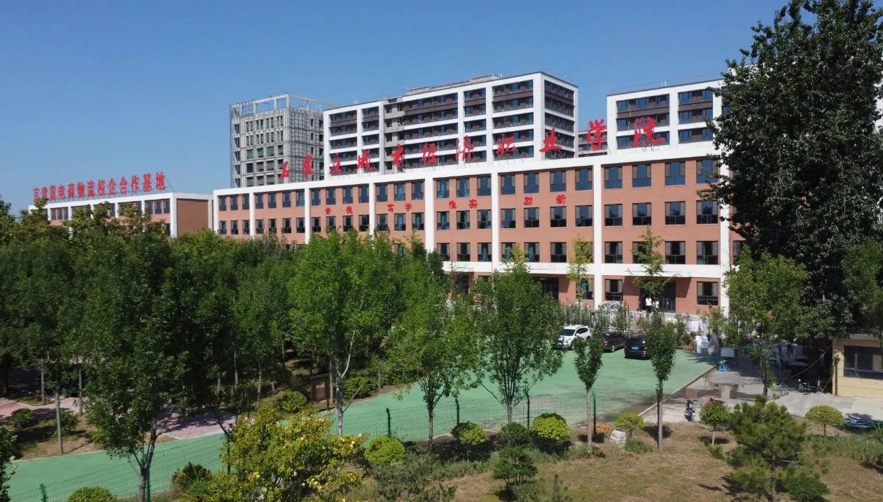 8e2c496108367f8ded8066884bb1efc5